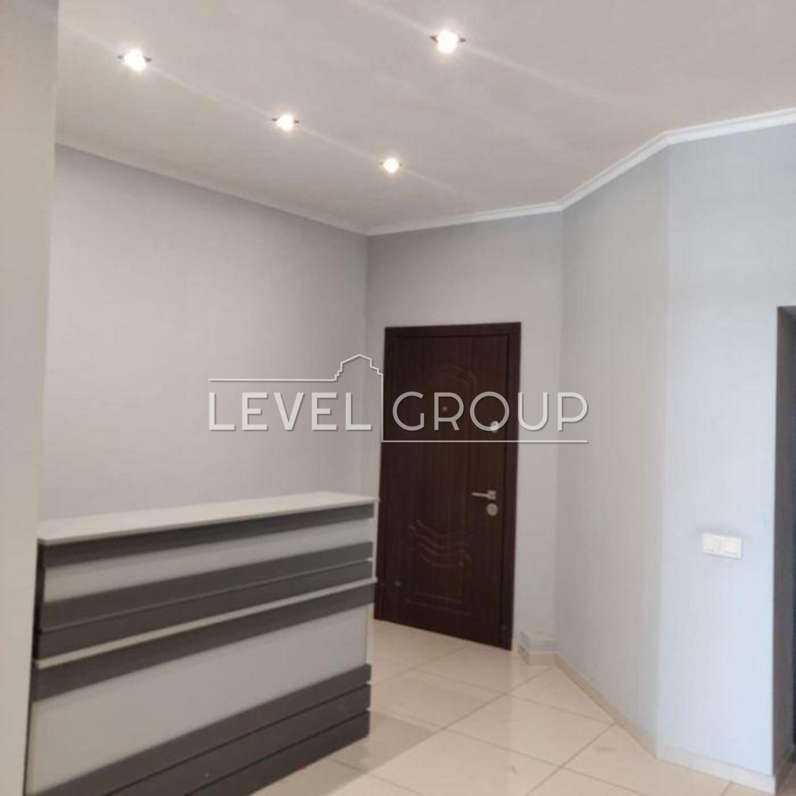 Кловський узвіз, 7