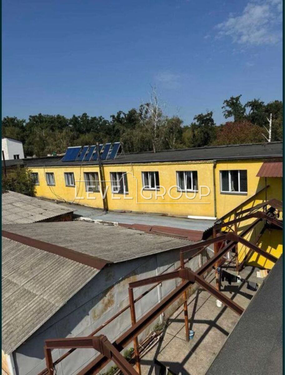 Сирецька вул., 35