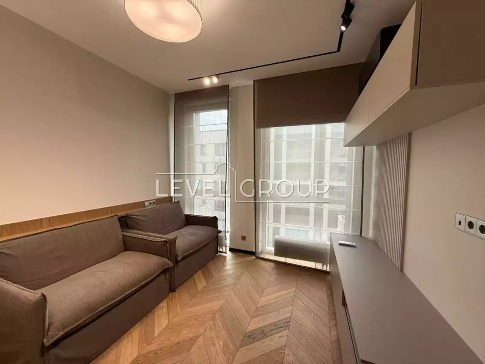 Бульварно-Кудрявська вул. (Воровського), 17а