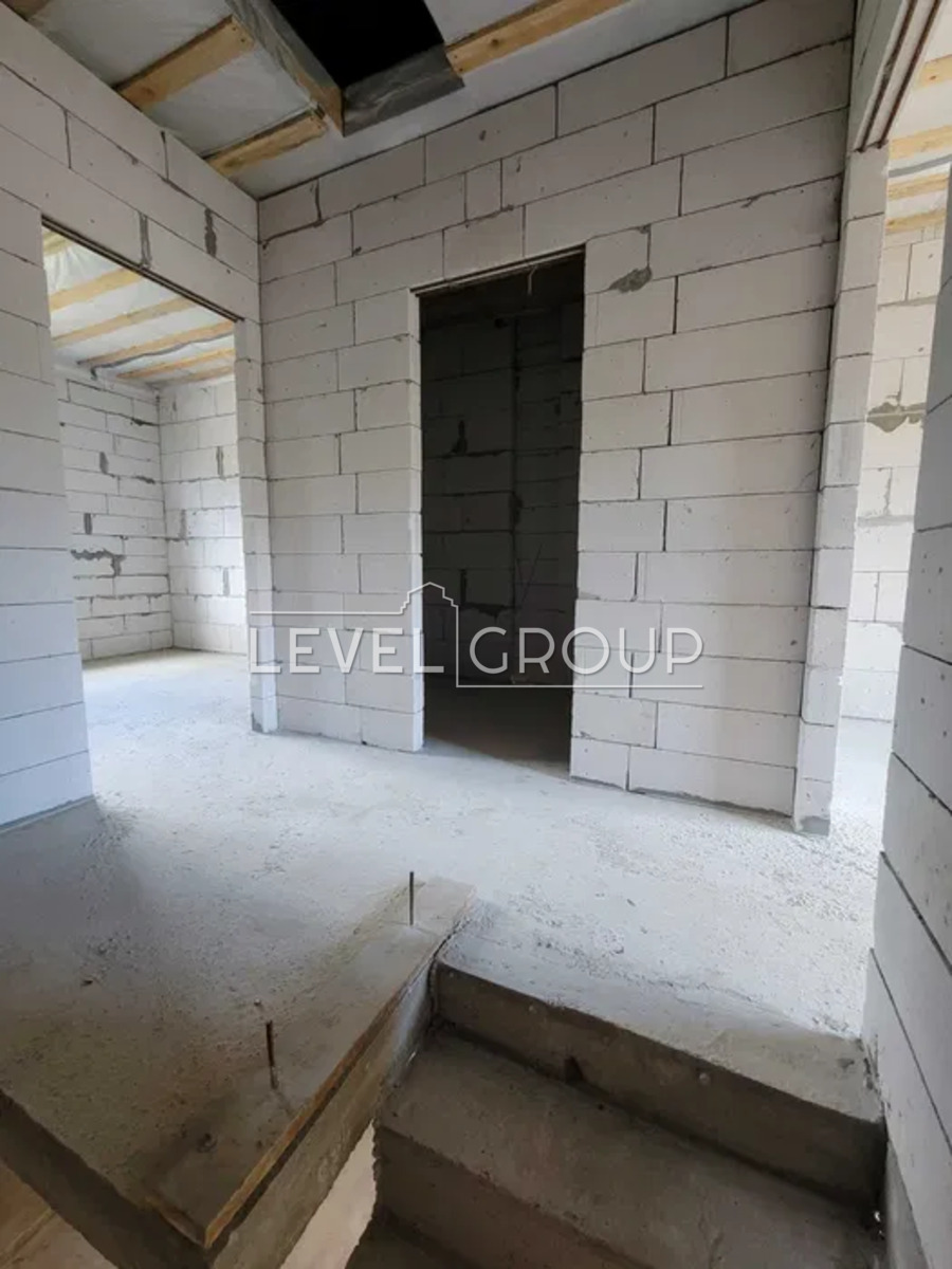 вул. Садова, 4