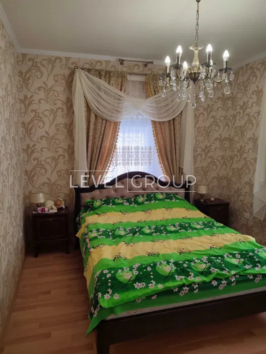 Озерна вул., 146