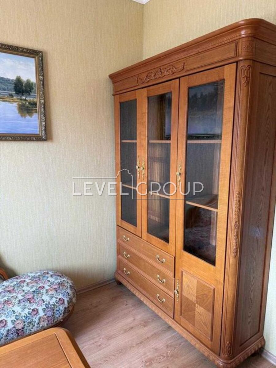 Центральна, 24