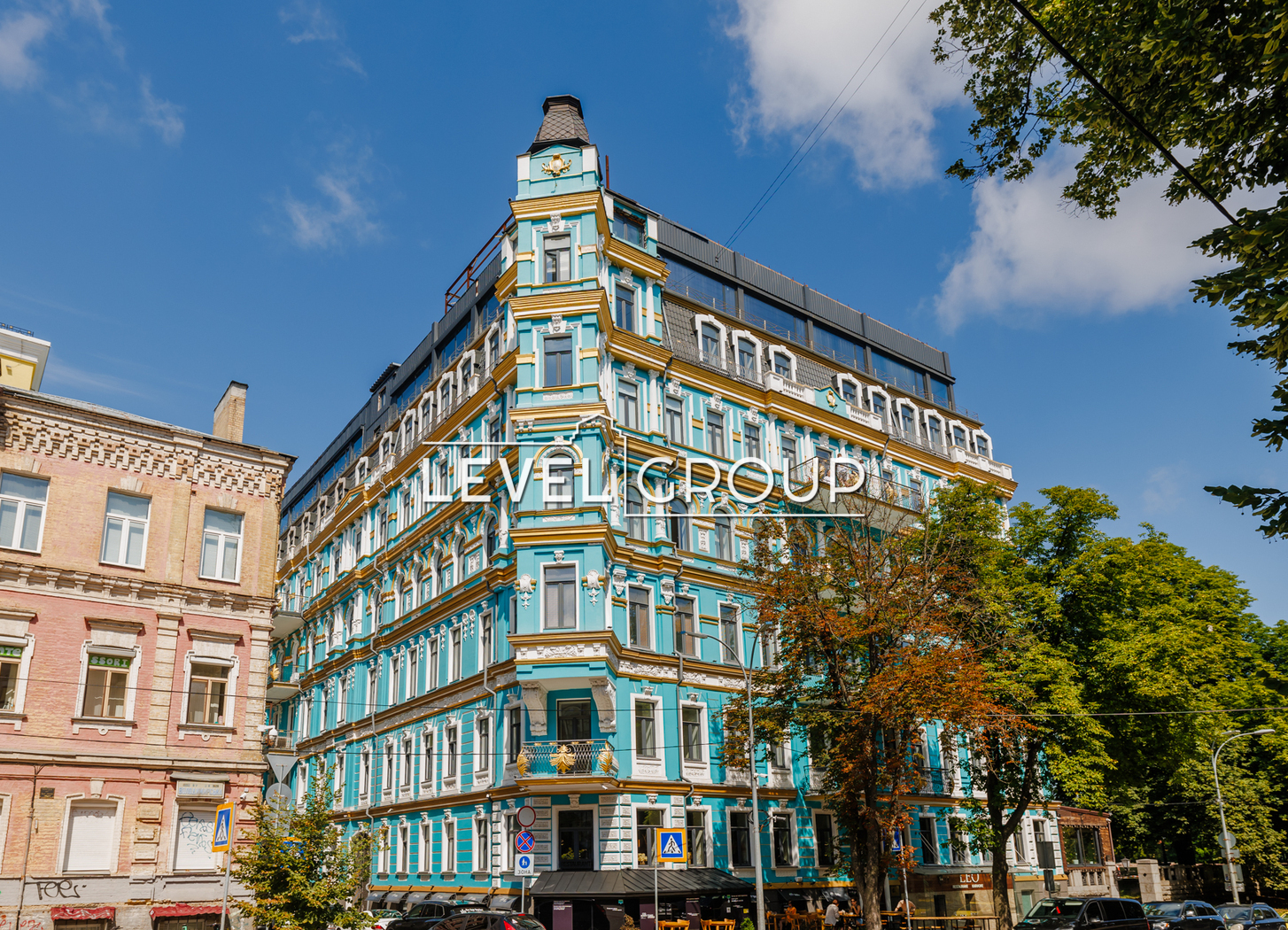 Volodymyrska St., 4