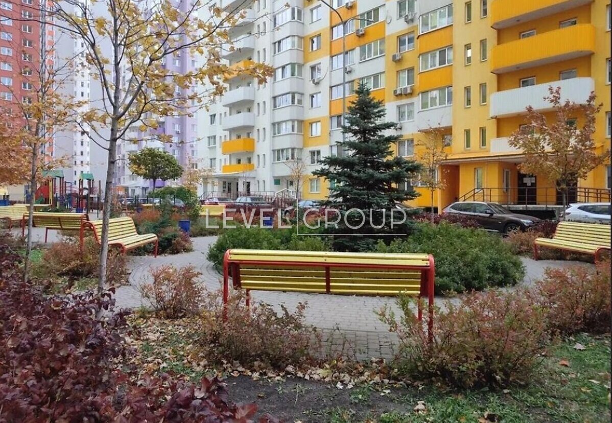 Юлії Здановської вул. (Михайла Ломоносова), 36а