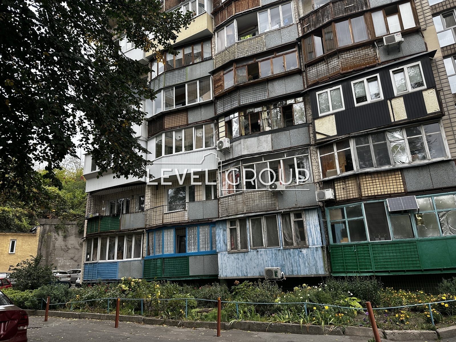 Lomakivska St. (Michurina), 2
