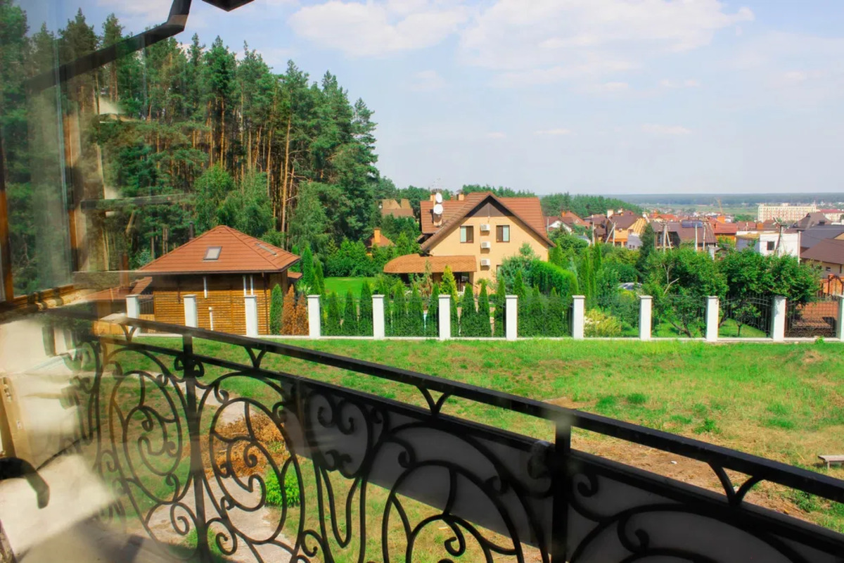 Зелена вул.