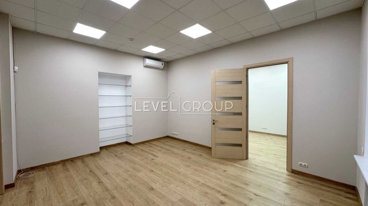 Левандовська вул. (Анищенка), 8