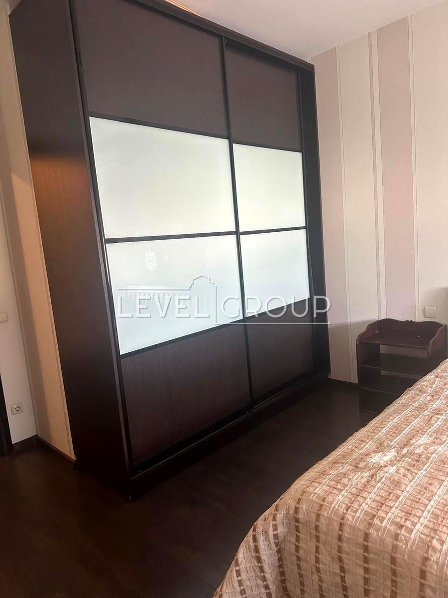 Elizabeth Chavdar St., 5