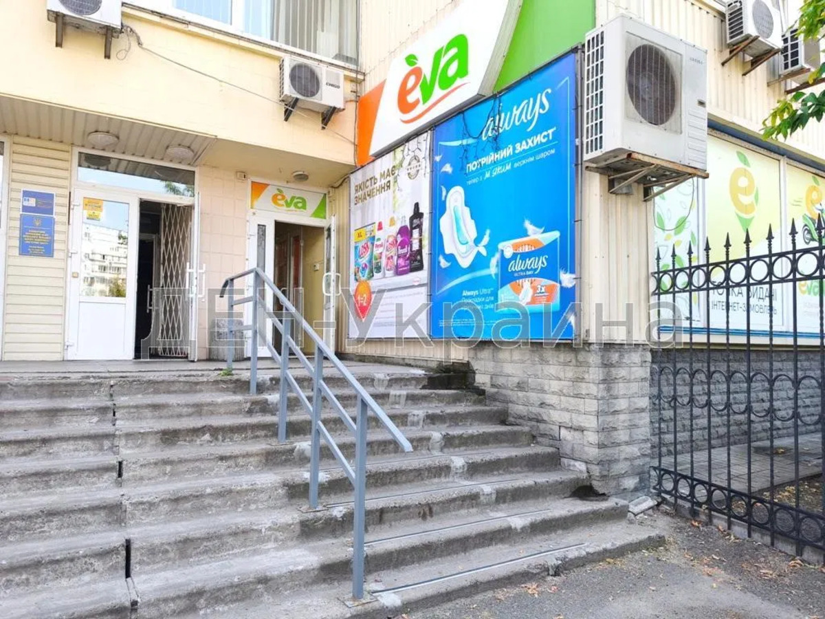 Каштанова, 3