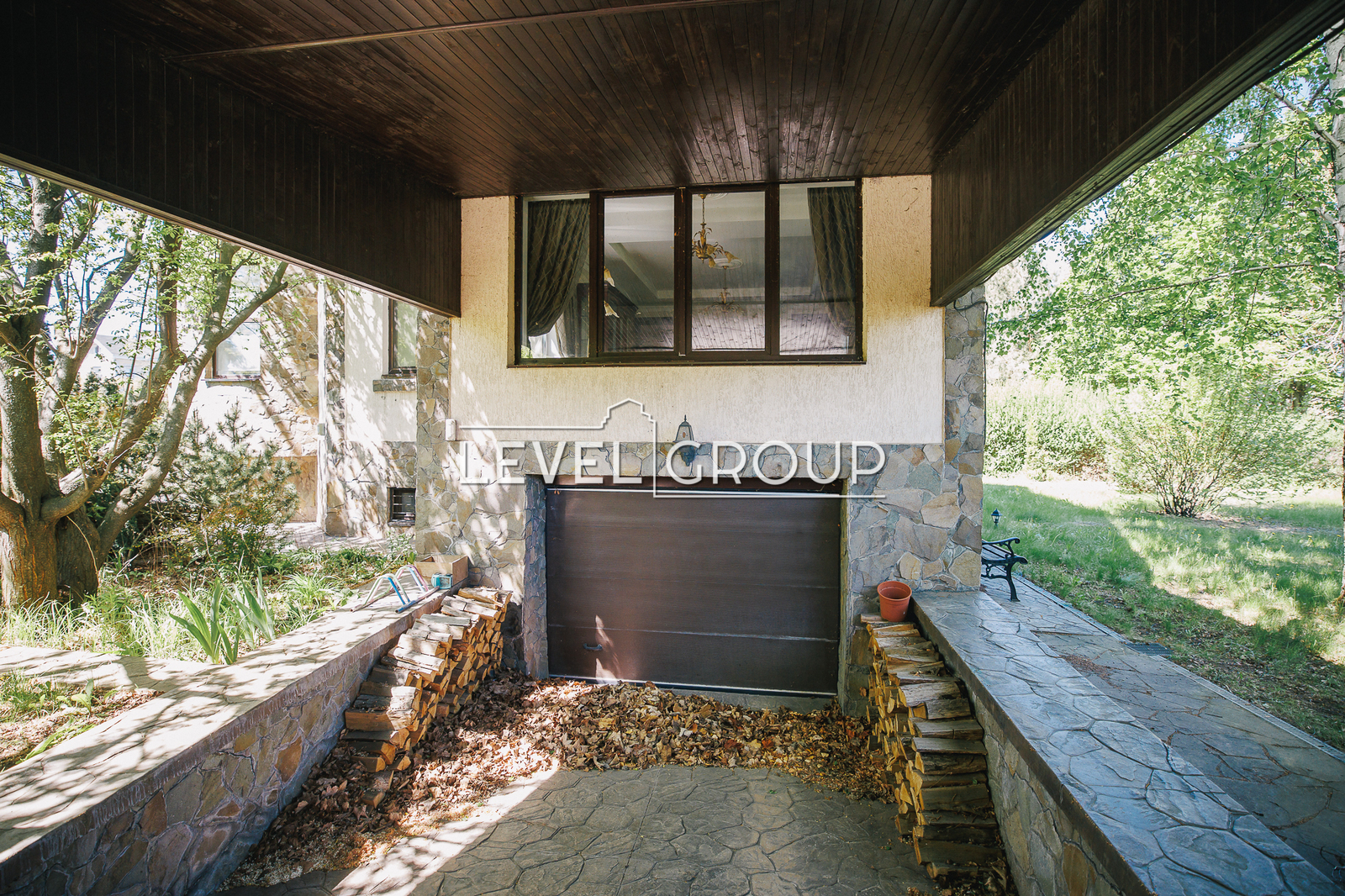 М. Грушевського