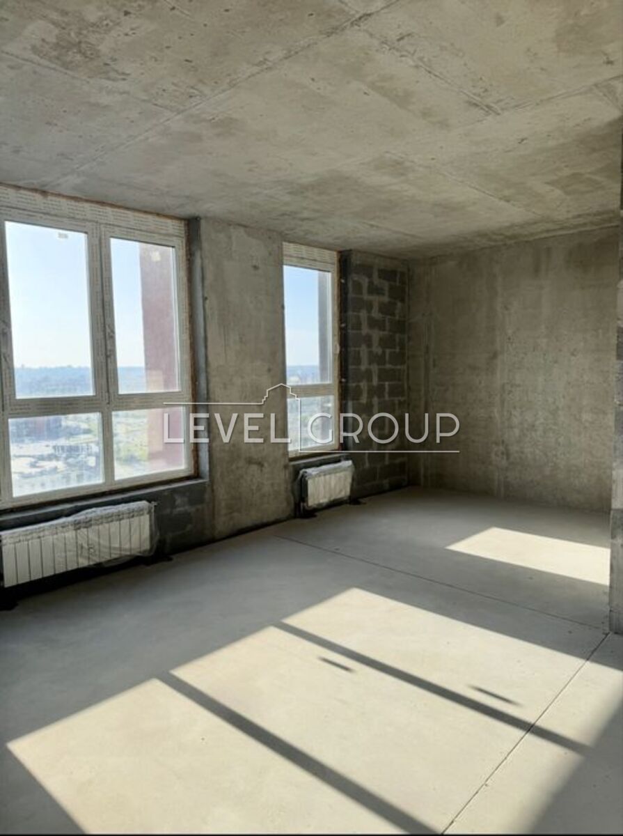 Набережно-Рибальська дорога, 27