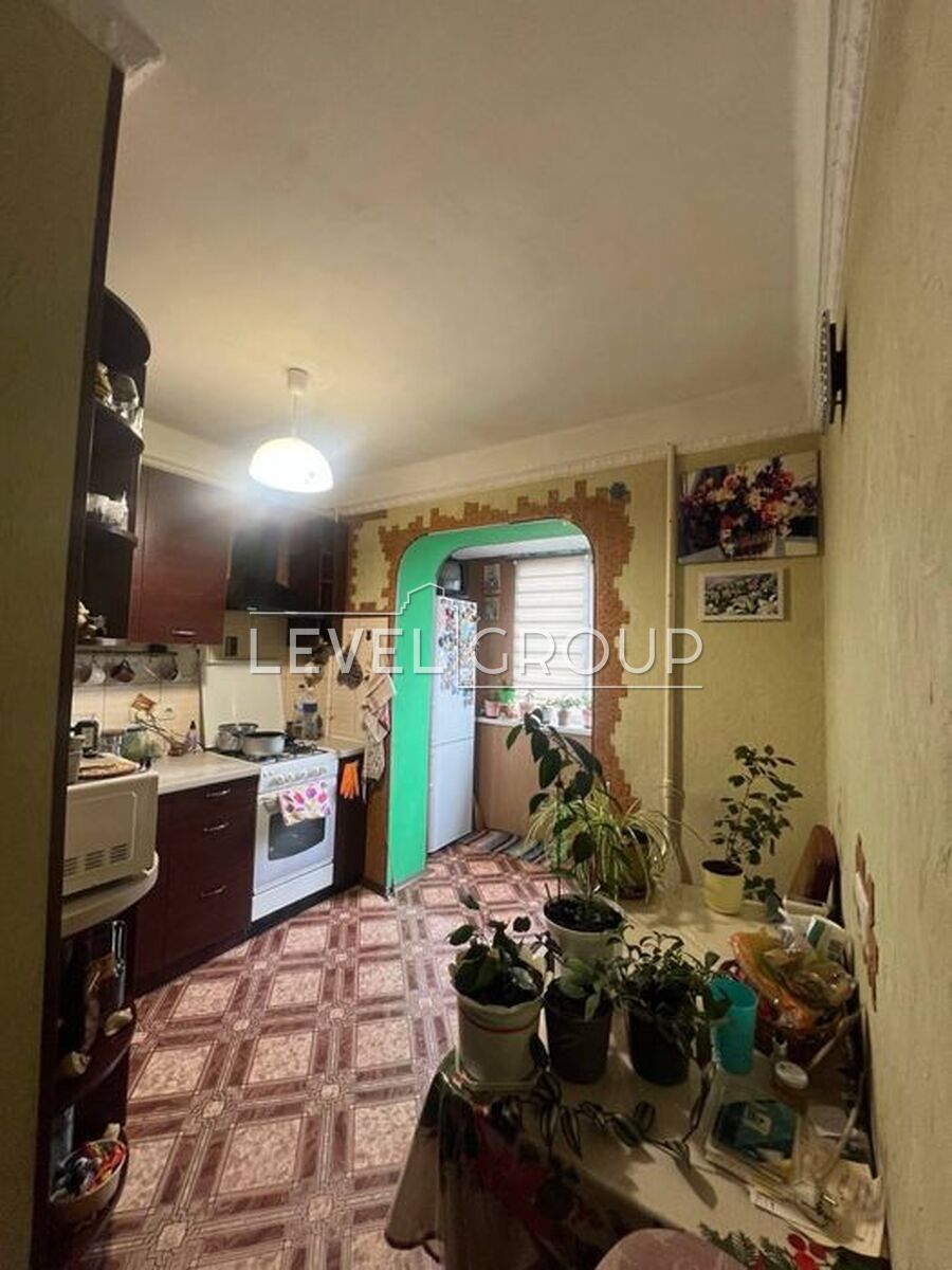 Yuriy Kondratyuk St., 4