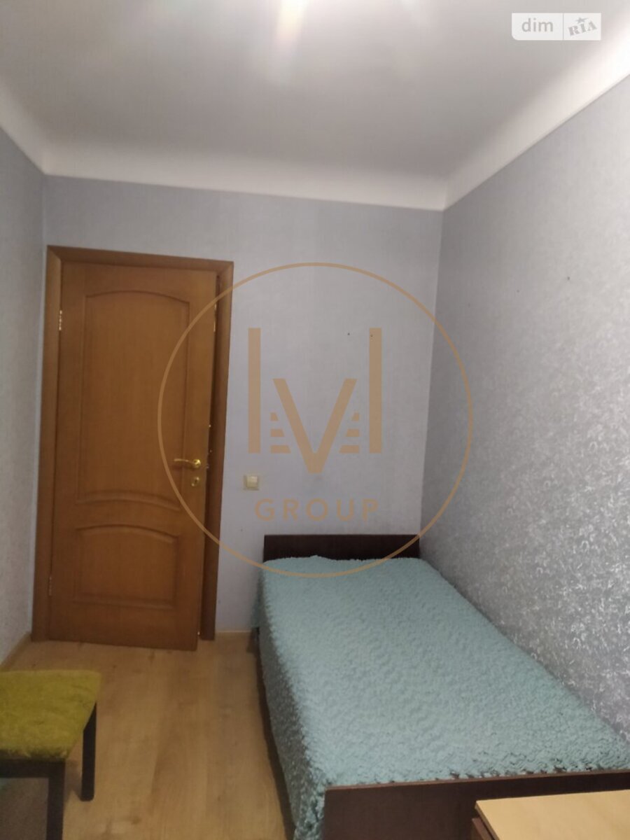 Будівельників вул.