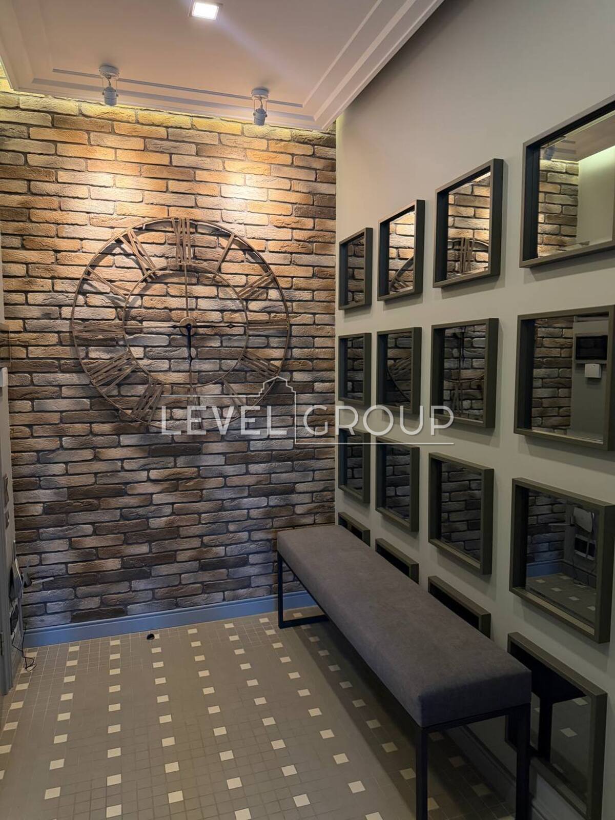 Андрея Верхогляда, 11