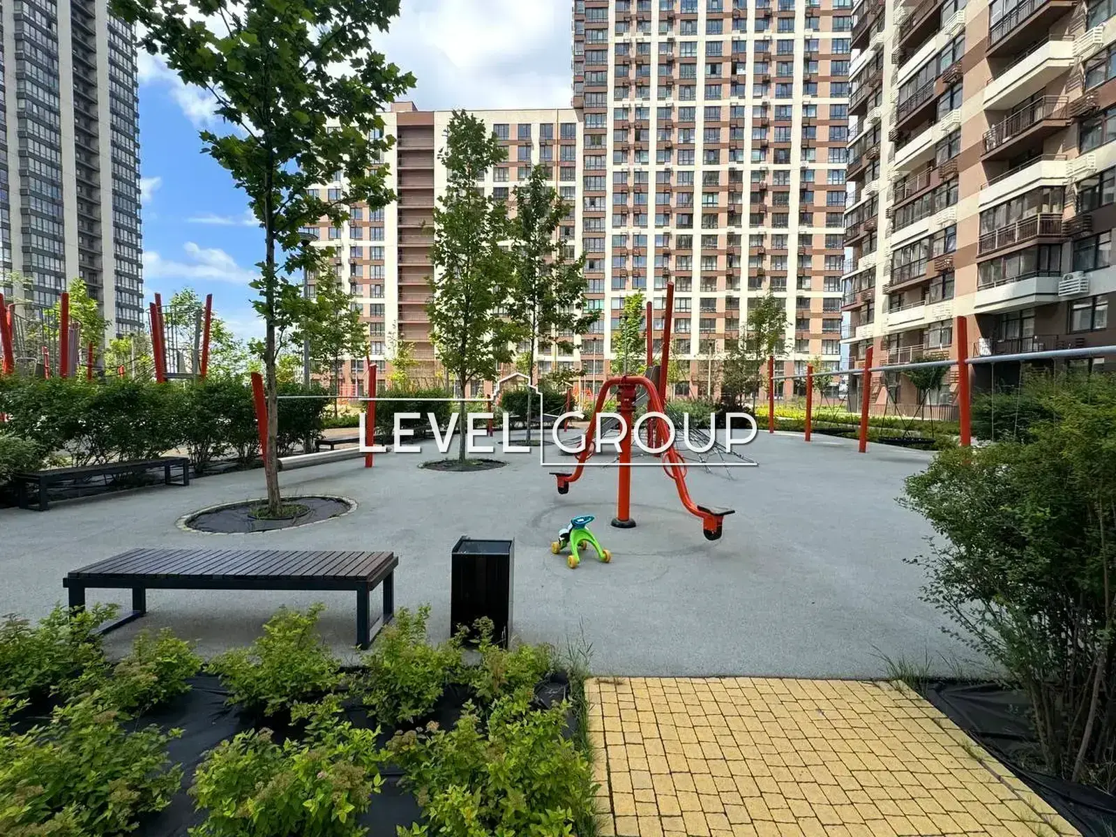 Oleksandra Olesia St., 9A