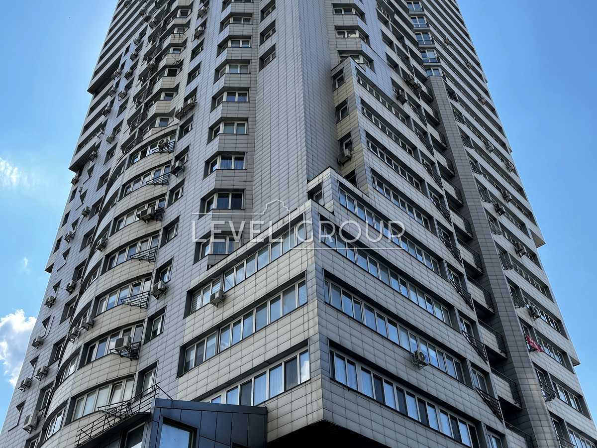 Vadym Getman St., 1B
