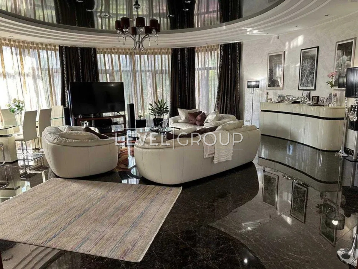 Шевченка, 18