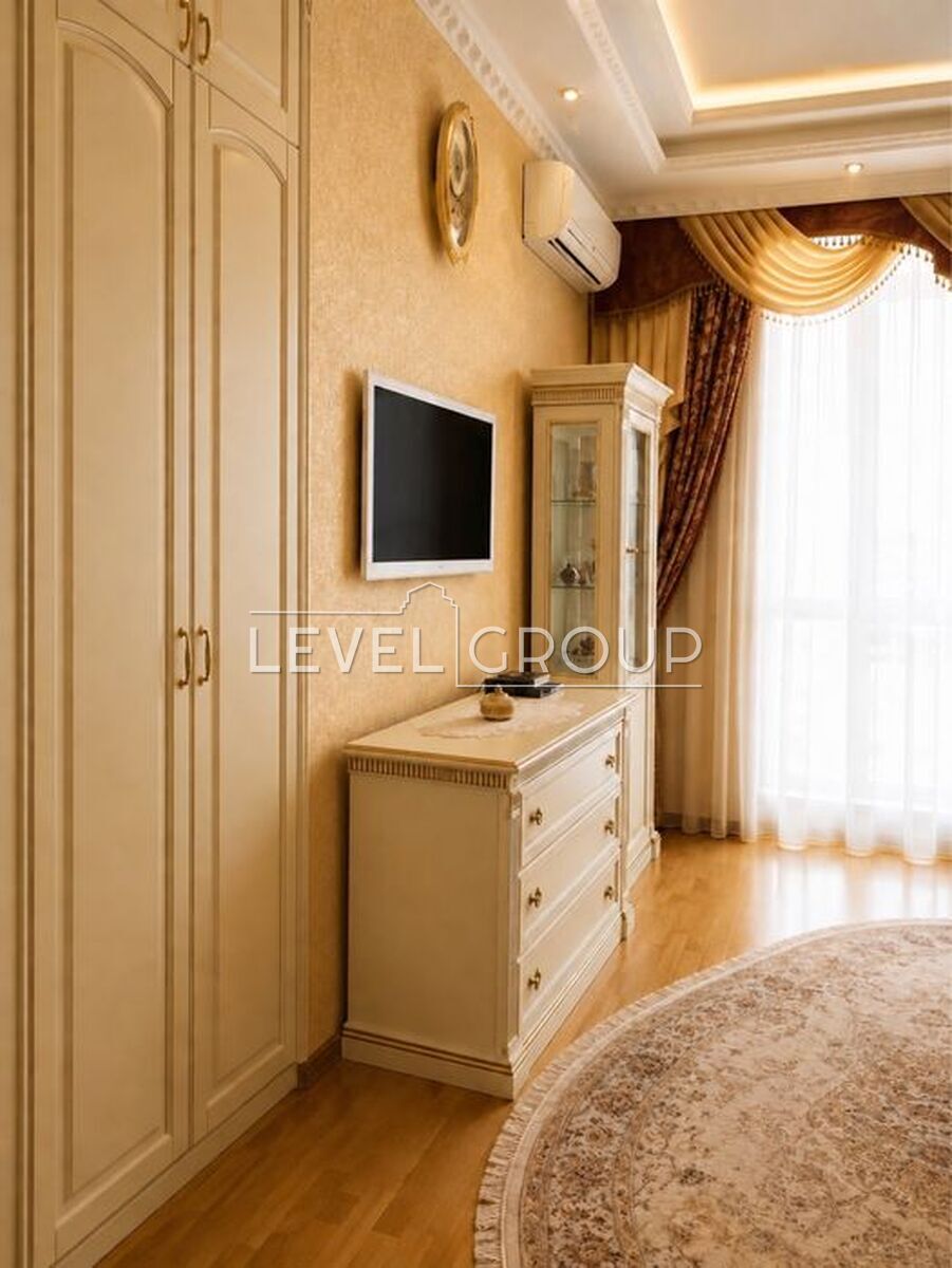 Дарвіна вул., 6