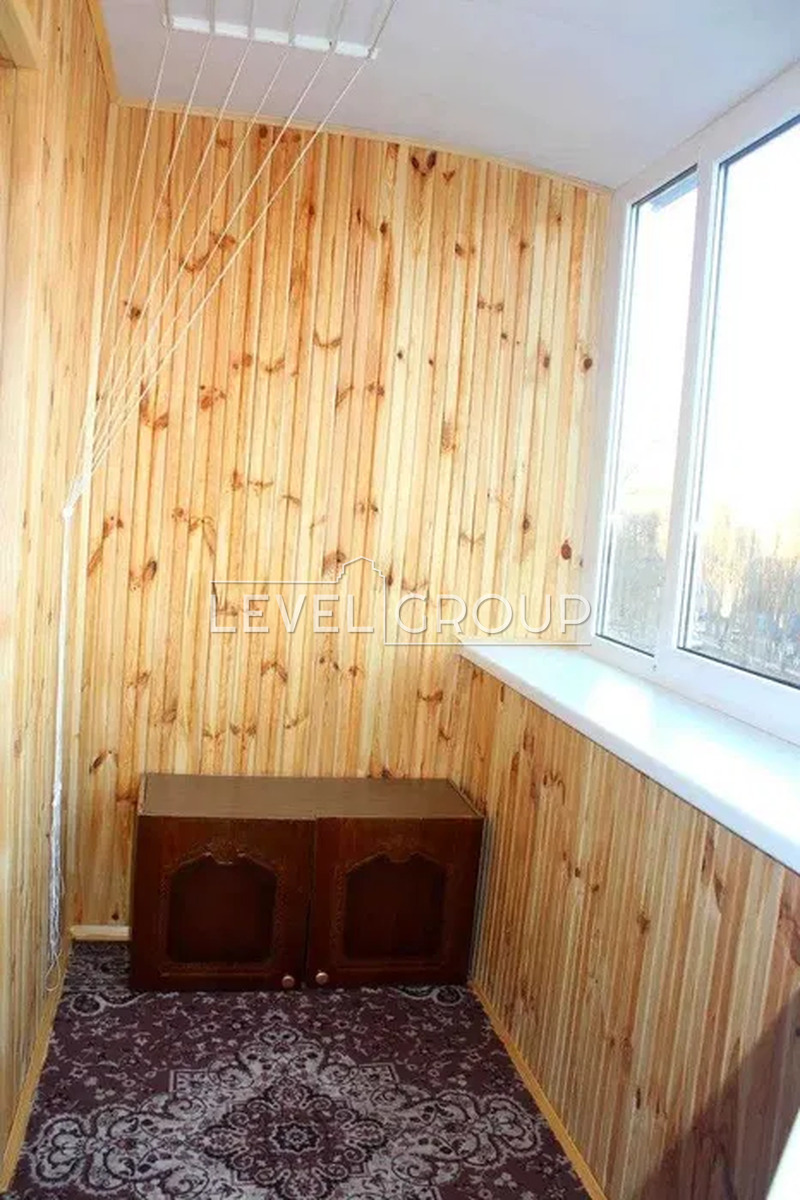 Леся Курбаса просп., 1б