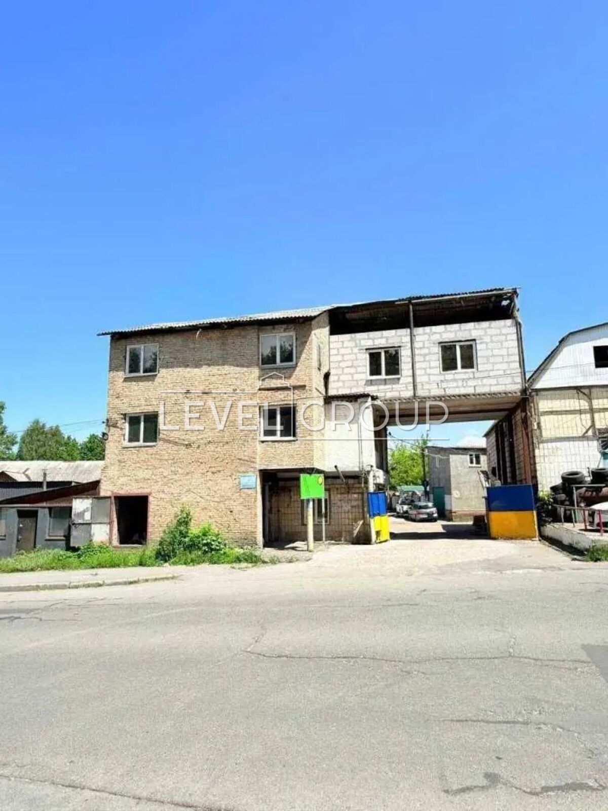 Сирецька вул., 39