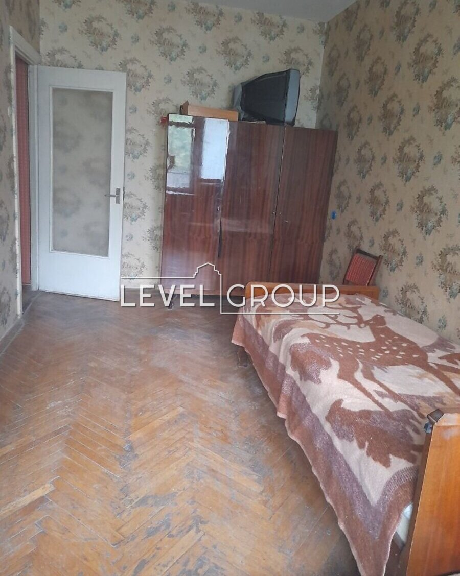 Olesya Honchara St., 59