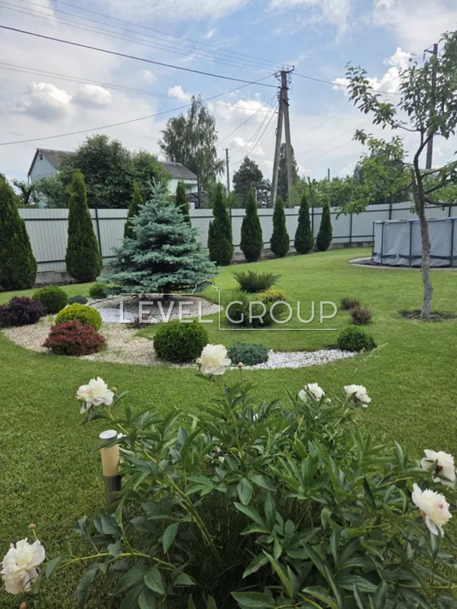 1 лінія вул., 909