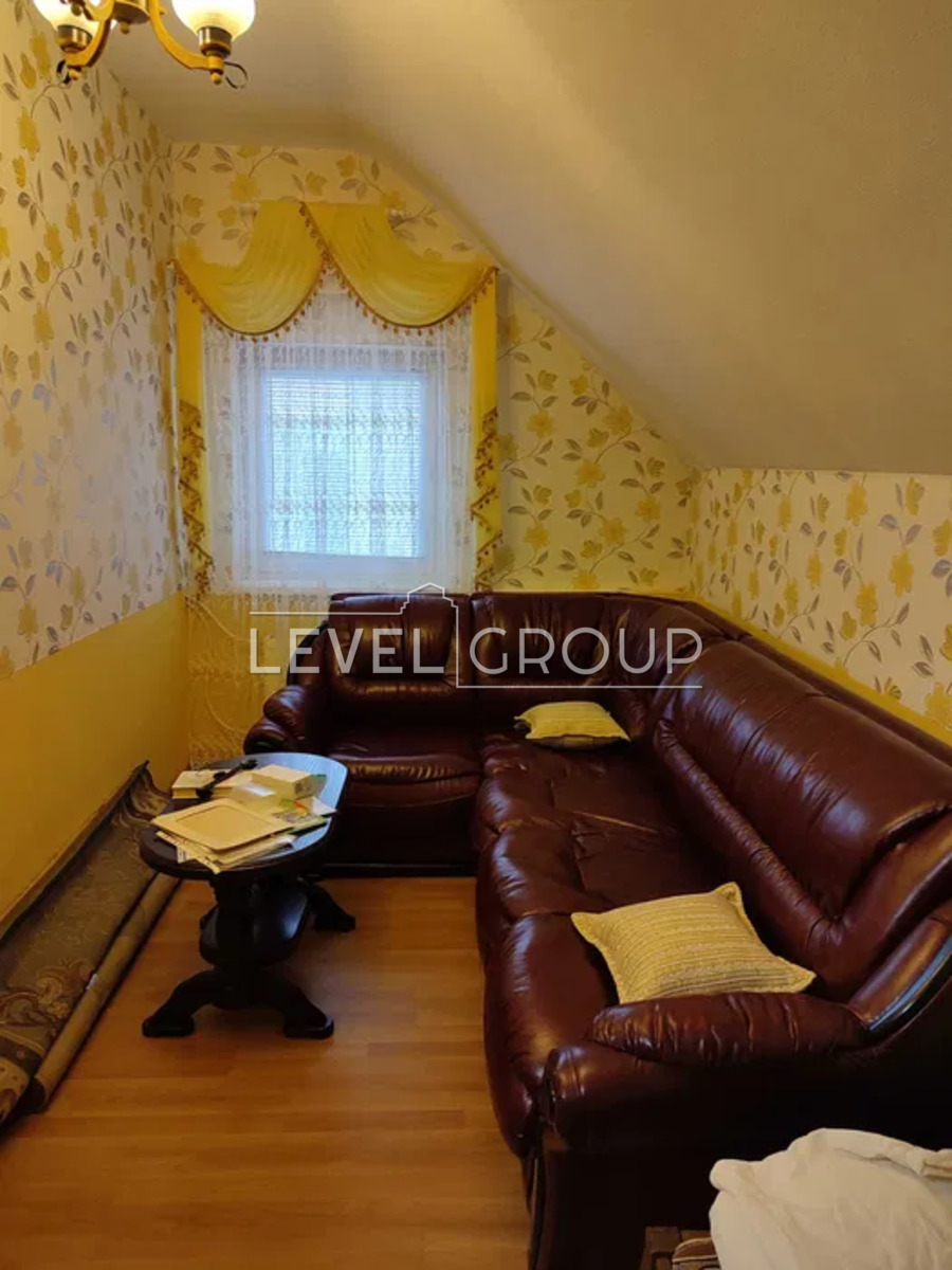 Озерна вул., 146