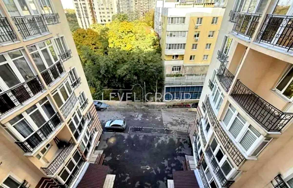 Zhambyla Zhabaeva St., 7D