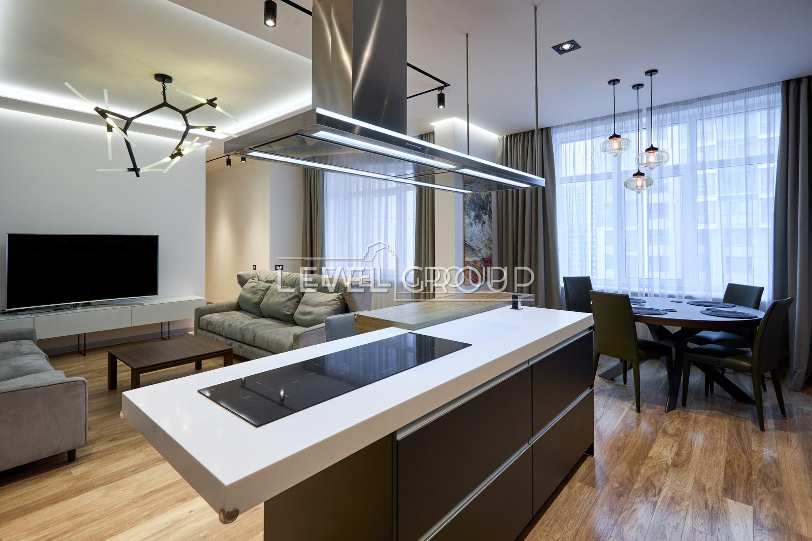 Андрія Верхогляда вул. (Михайла Драгомірова), 17