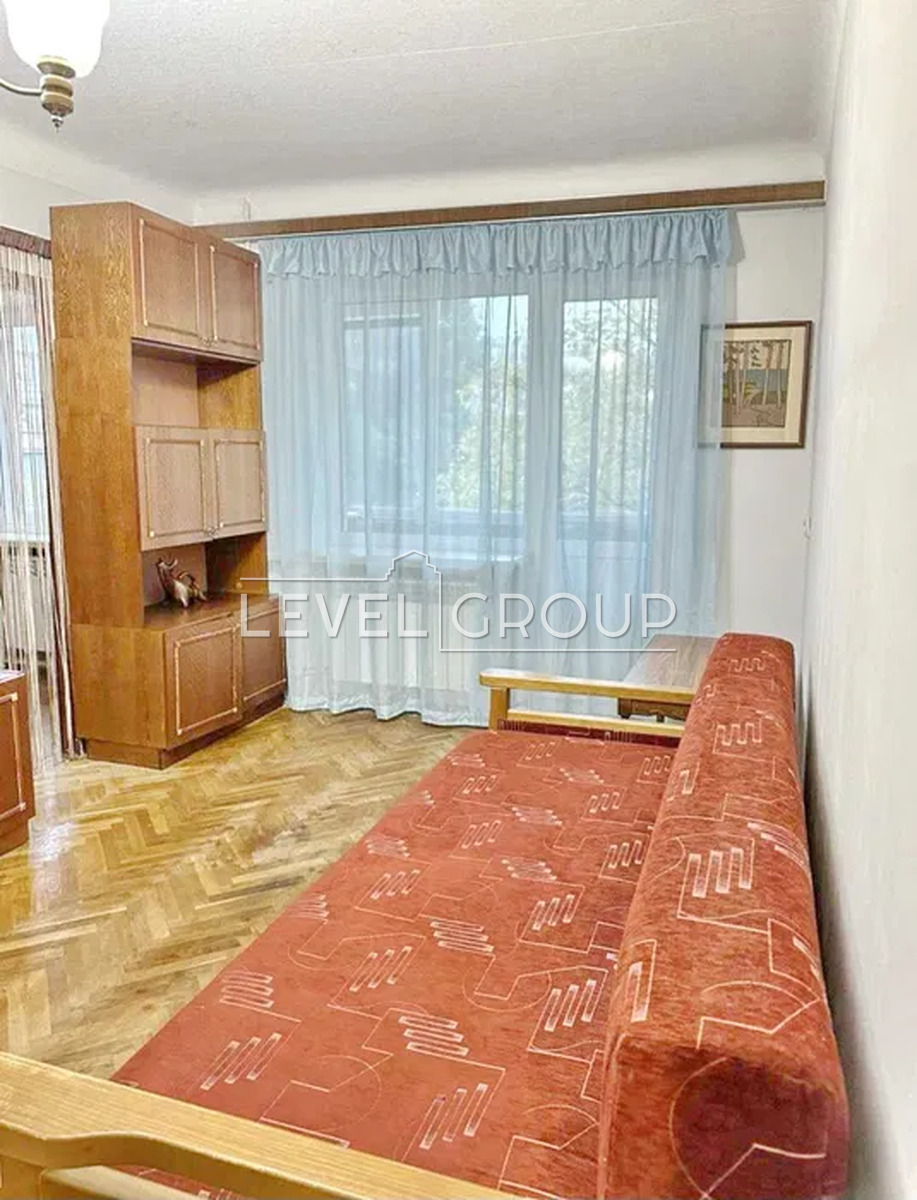 Голосіївський просп. (проспект 40-річчя Жовтня), 1002