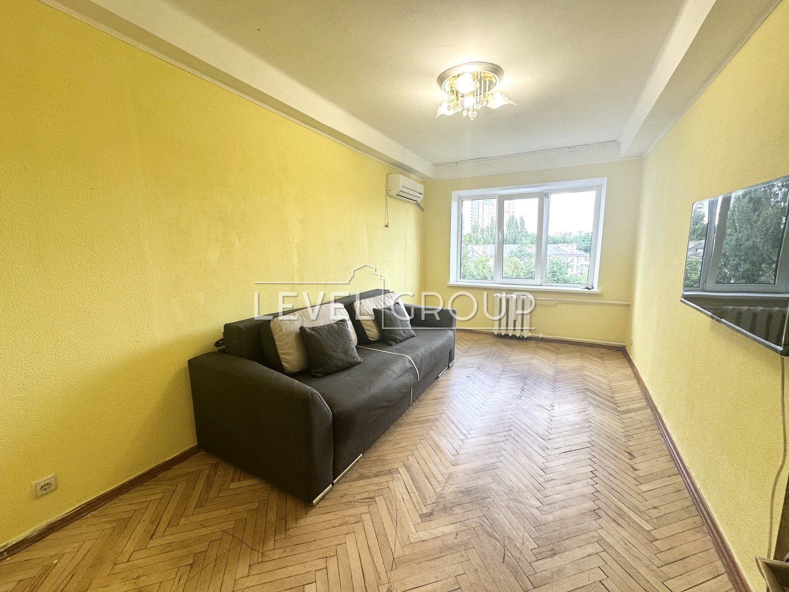 Голосіївський просп. (проспект 40-річчя Жовтня), 91