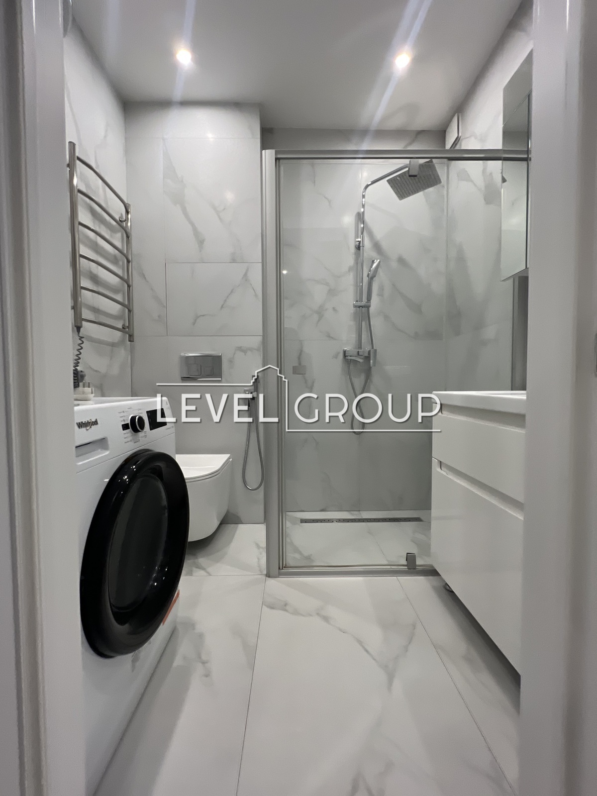 Микільсько-Слобідська вул., 10