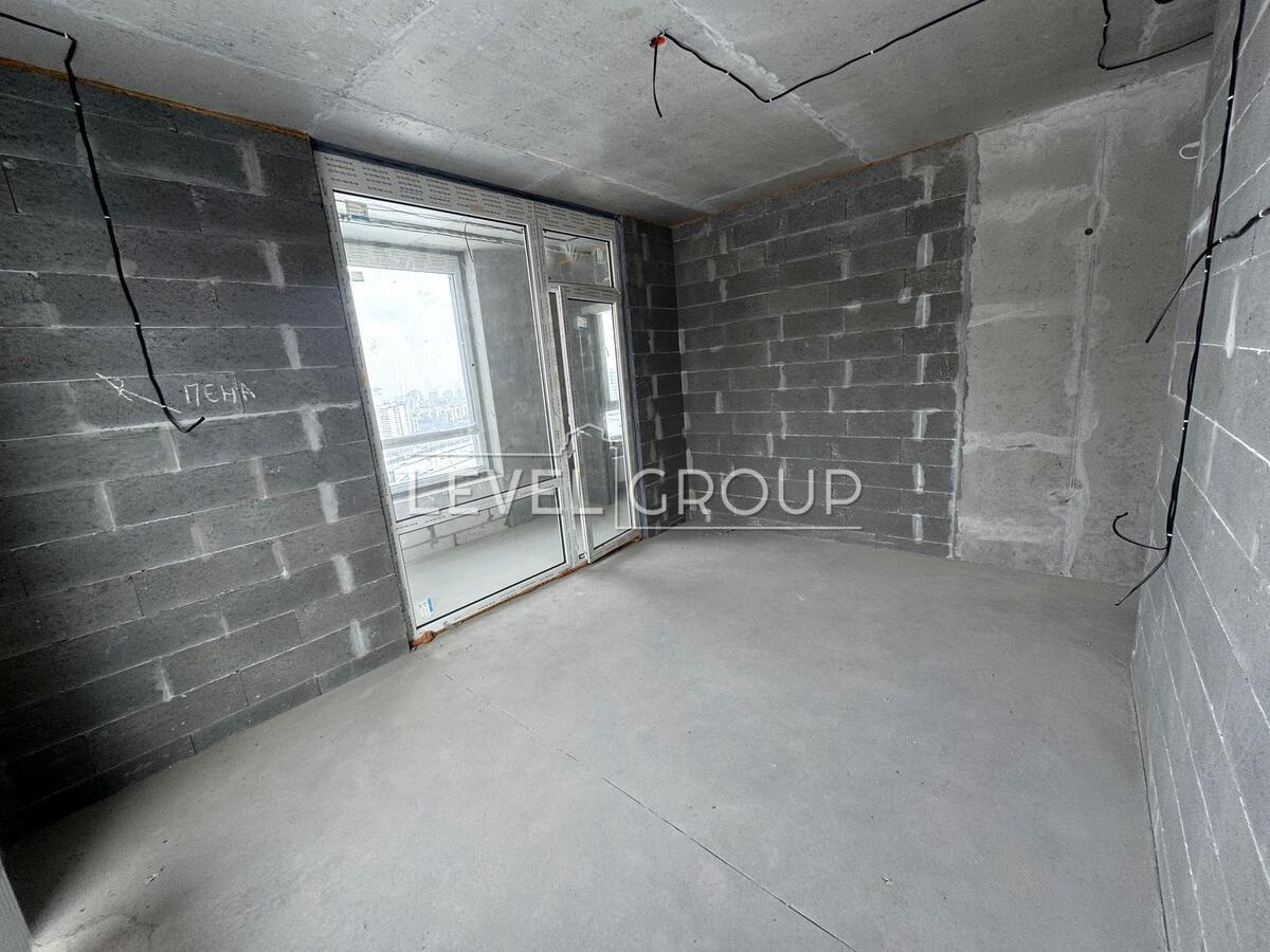 Oleksandra Olesia St., 8/17