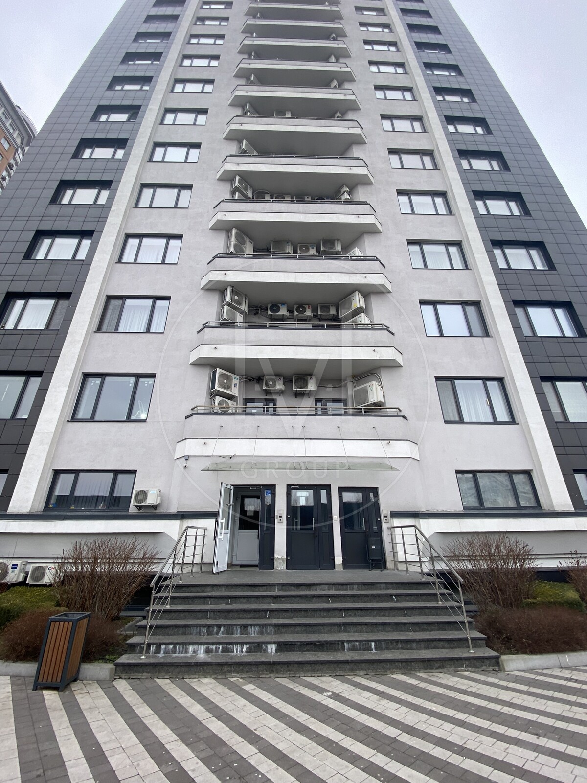 Levka Lukyanenko str. (Marshal Tymoshenko), 21