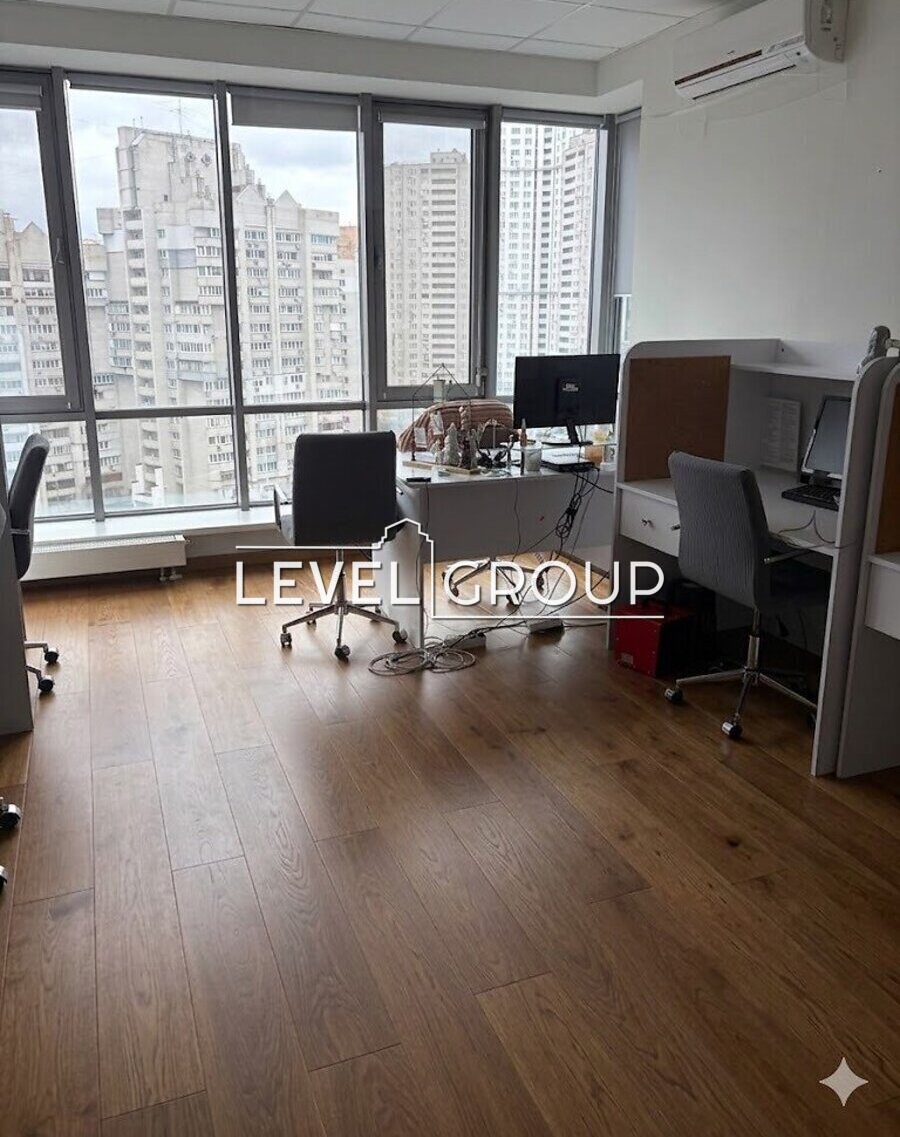 Дніпровська набережна, 14б