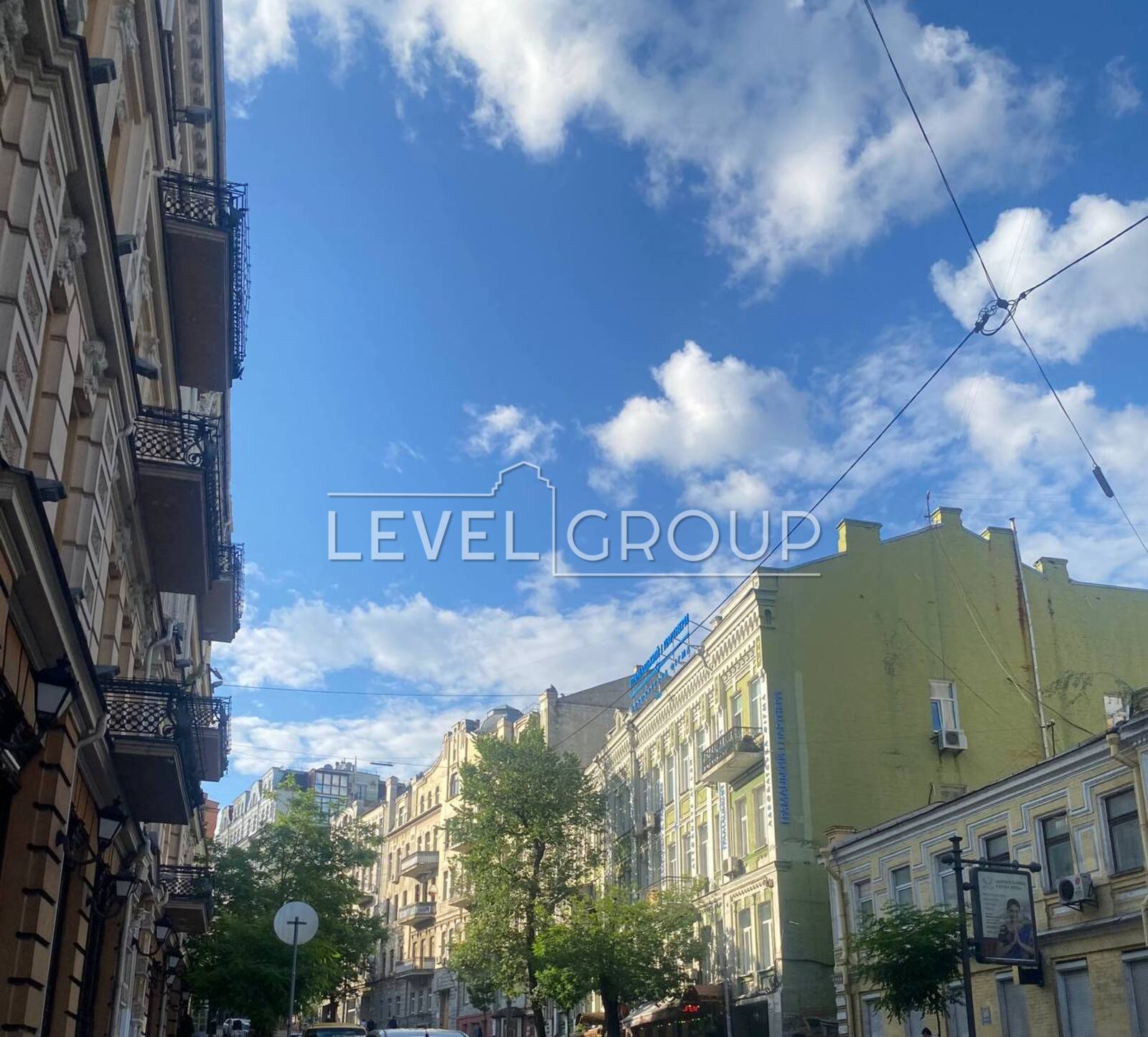Mykhailivska St., 18a