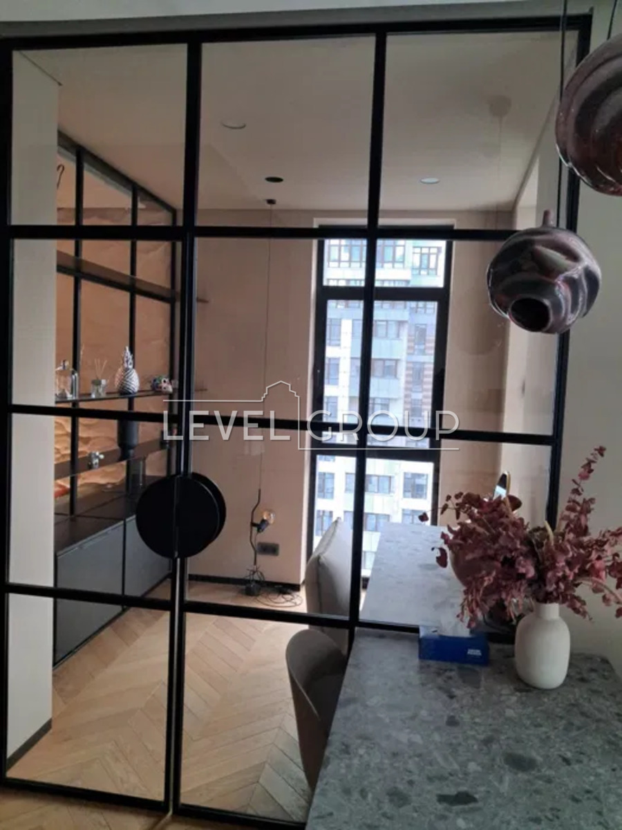 Андрія Верхогляда вул. (Михайла Драгомірова), 5