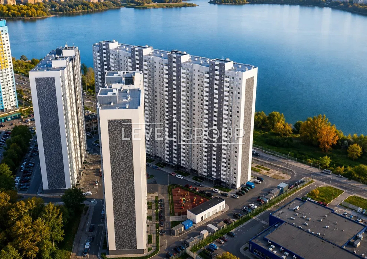 Revutskoho St., 54