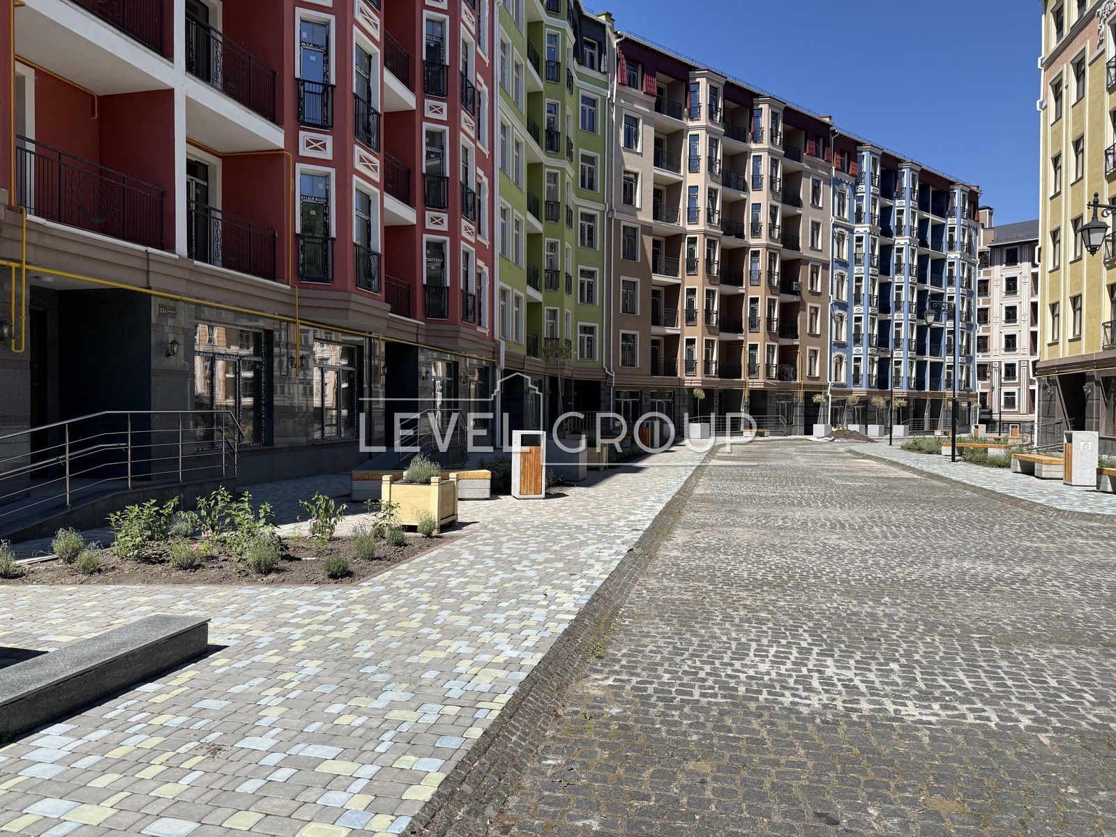 Degtyarna St., 22