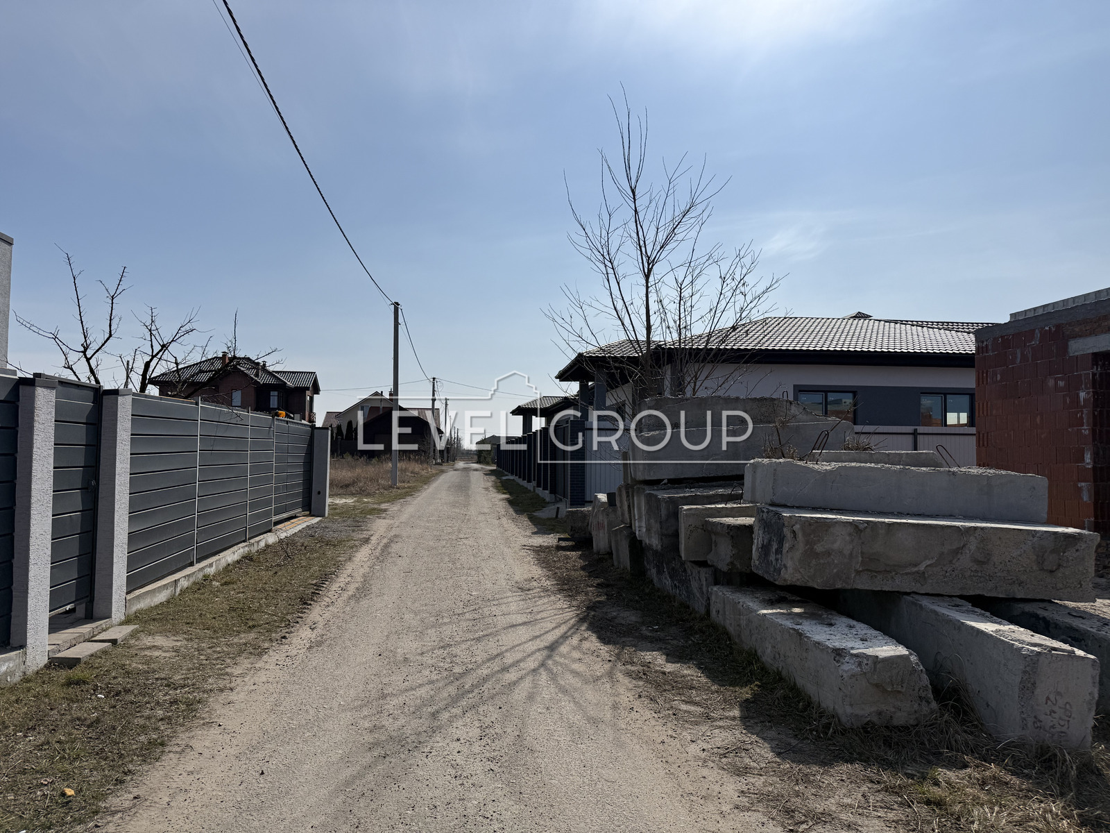 Monastyrska St., 16A