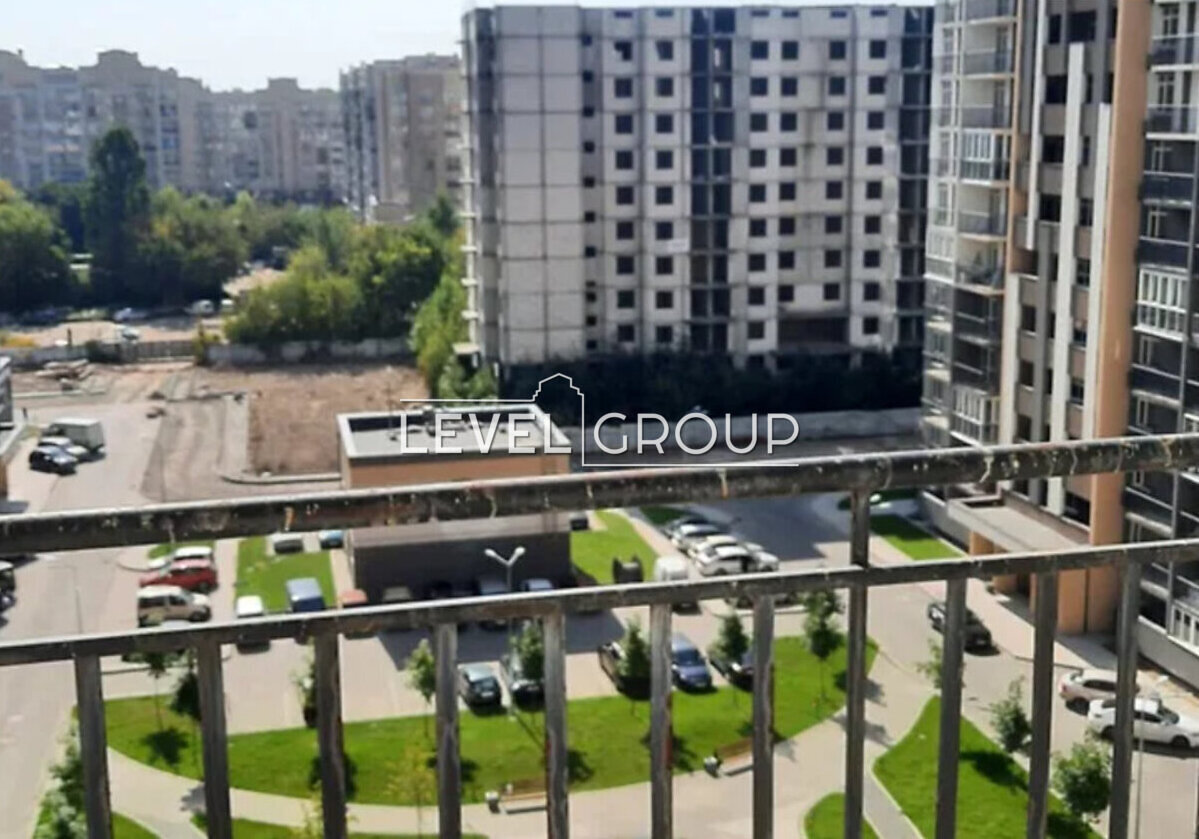 Академіка Заболотного вул., 148В