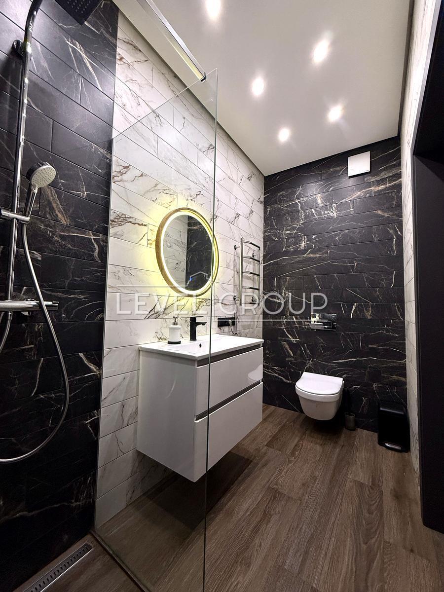 Петрівський пров., 10