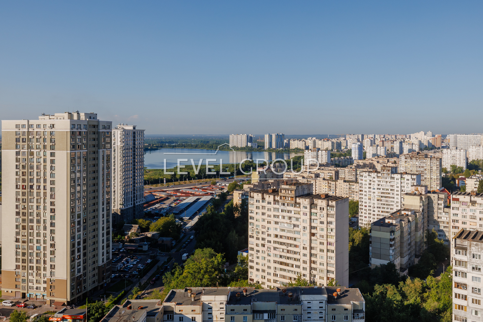 Харківське шосе, 182