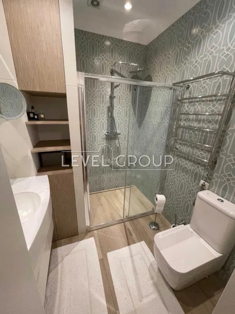 Академіка Кащенка вул., 10