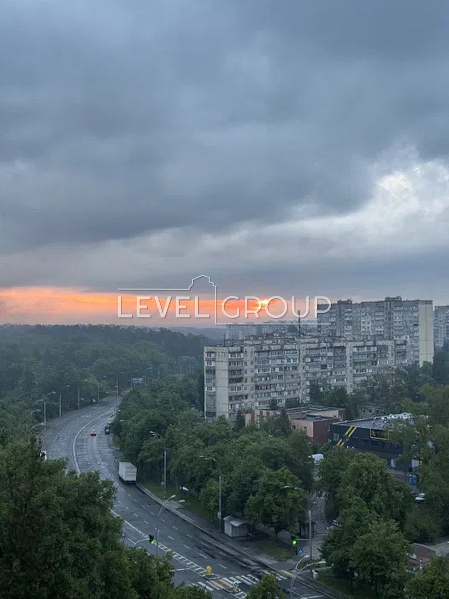 Georgiy Gongadze Avenue, 9a