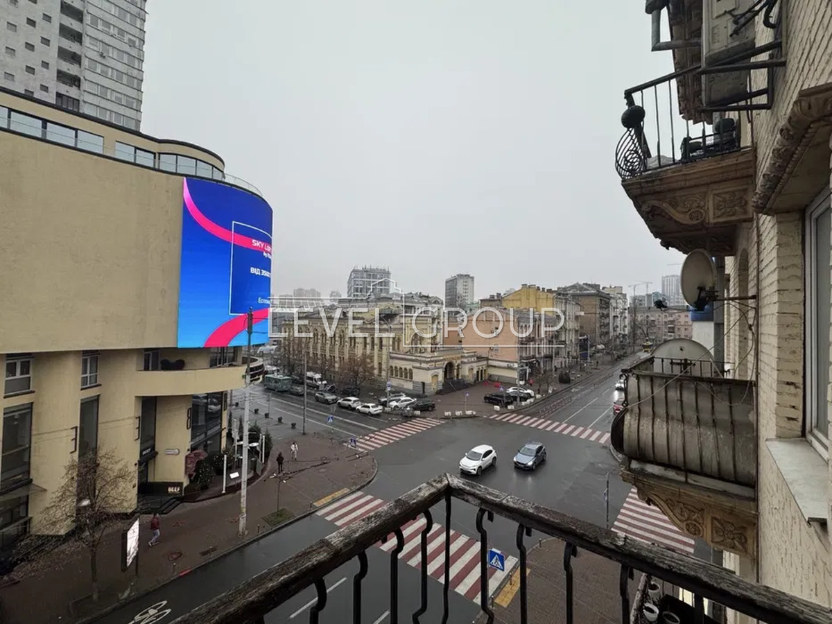 Рогнідинська вул., 5/14