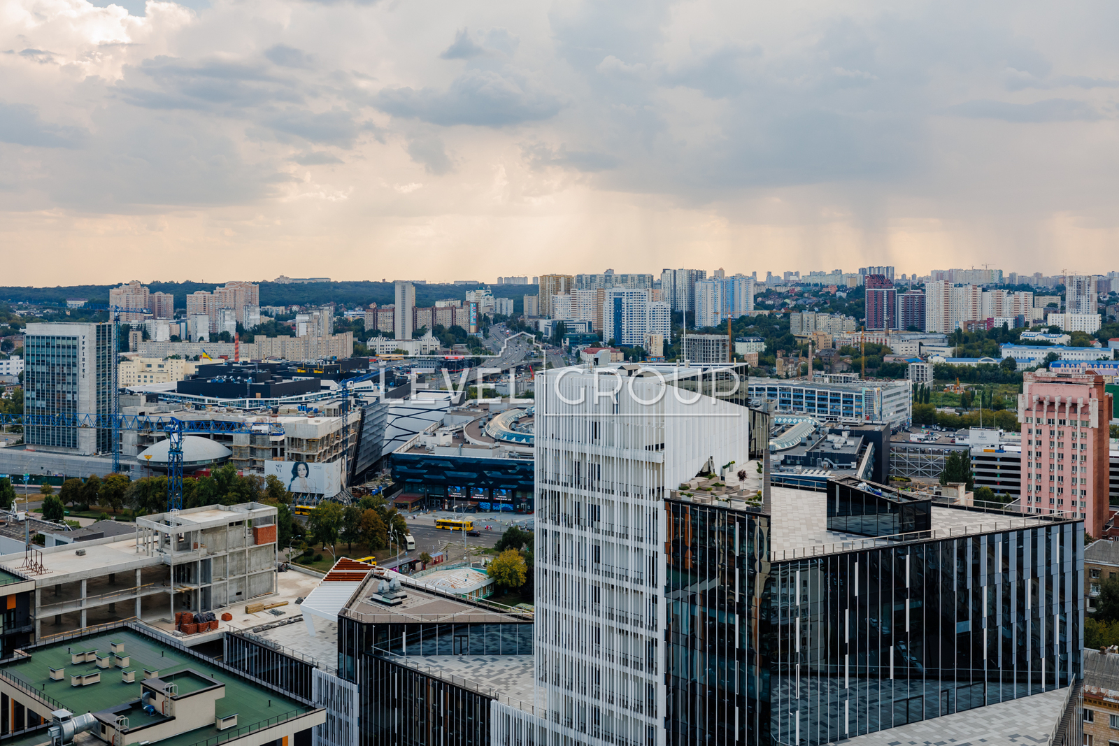Предславинська вул., 42
