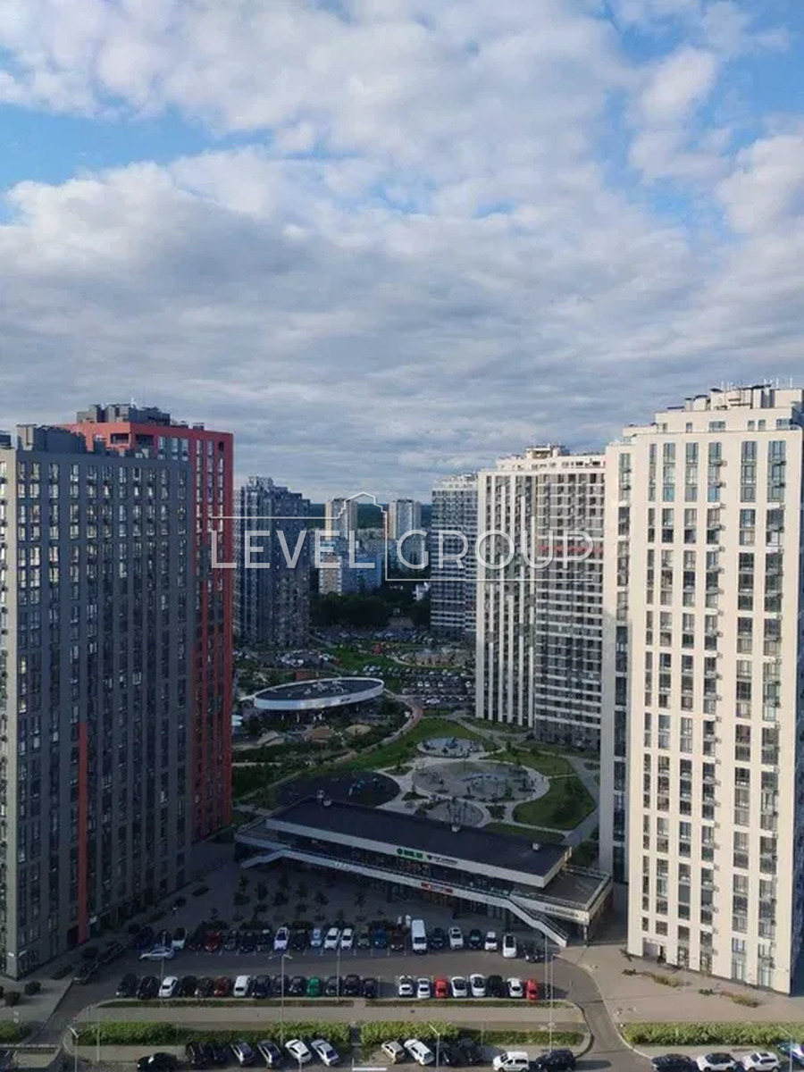Олександра Олеся вул., 23а