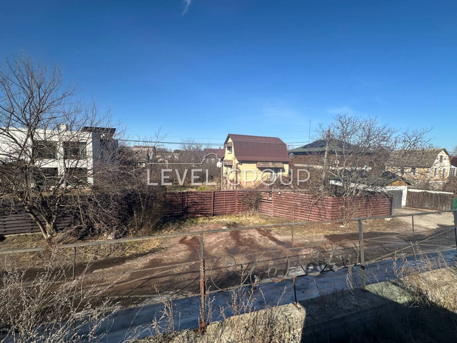 Starokyivska St., 37