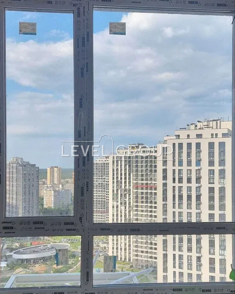 Олександра Олеся вул., 23а